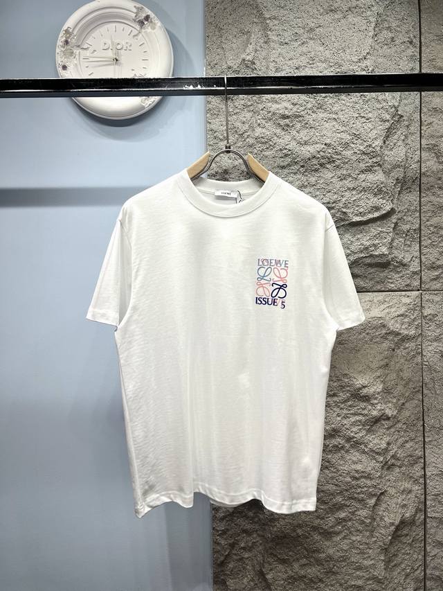 Xp Loewe*罗意威 印花海洋短袖T恤 *280G定制纯棉面料活性棉 面料透气舒适易清洗 *印花工艺：印花以海洋生物和人物动画印花为背景植绒字母拼接让人感受