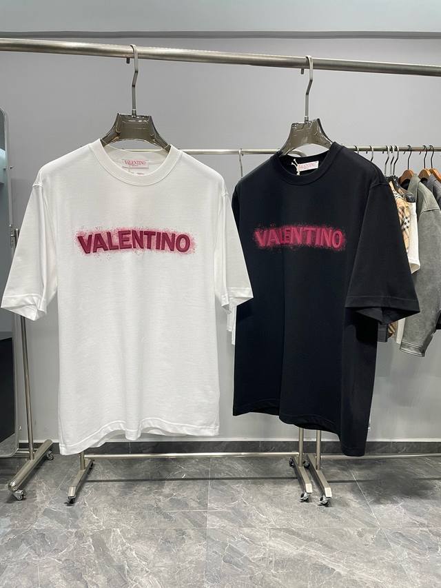 Kailai B23-Vale25Ss春夏新款平纹针织棉布基础圆领短Tee，男女同款立体硅胶雕刻字母标识印花宽松休闲短袖T恤衫！贸易公司渠道稀出，同步官网发售！