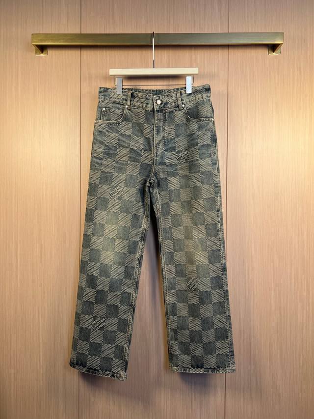Lv 25Fw新款 棋盘格怀旧牛仔长裤 尺寸 30-32-34-36