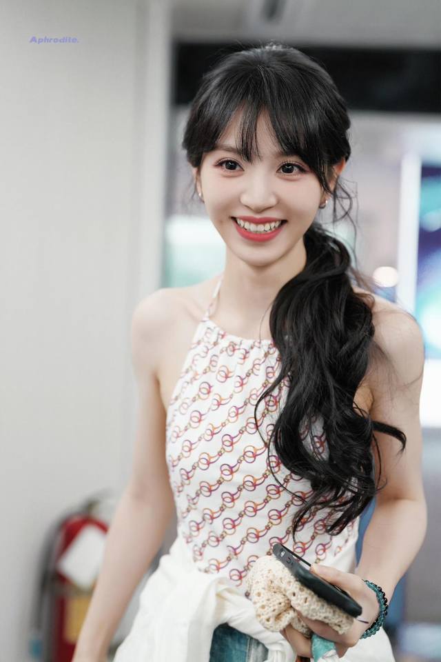 25Ss春夏田曦薇同款Gucci花色泳衣打底上衣Smlp ：花色