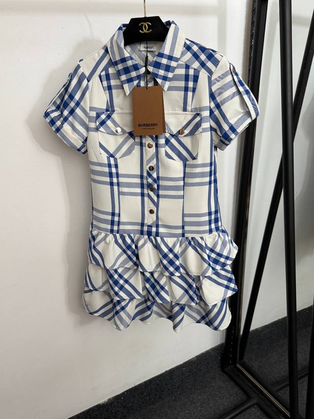 款号20253789 Burberr*新款 胸前口袋格子翻领短袖连衣裙 荷叶边蛋糕裙，白色，Sml， M码；肩宽36，胸围84，袖长17，长80