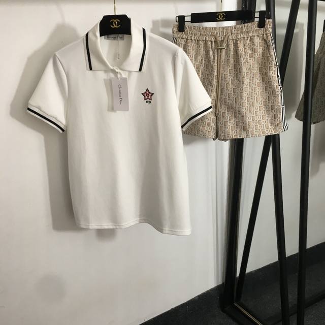 款号20253710 Dio*新款休闲套装，Cd五角星刺绣 Polo领短袖T恤上衣+老花Logo提花短裤，白色，Sml， M码；肩宽37，胸围98，袖长20，长