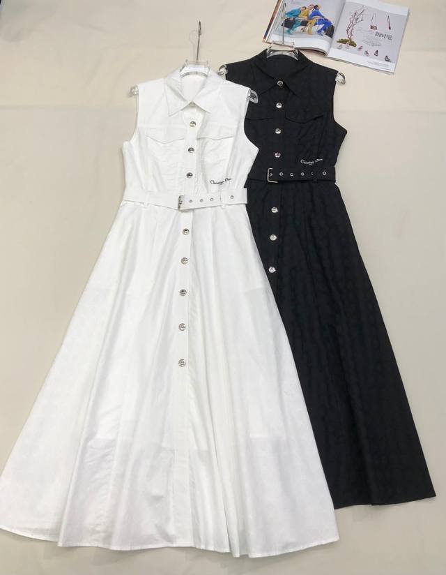 Io* 25Ss新款翻领无袖连衣裙 纯棉菱格提花面料 字母刺绣装饰 超大裙摆 气质款 高品质 两色三码Sml