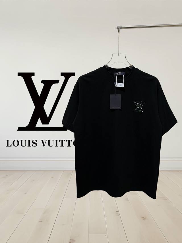 高版本] Louisvuitton 路易威登。前后高端刺绣云朵字母Logo。标识官方同步，采用32支280克精梳纯棉面料， 原版开模时尚个性 百搭潮流纯原品质