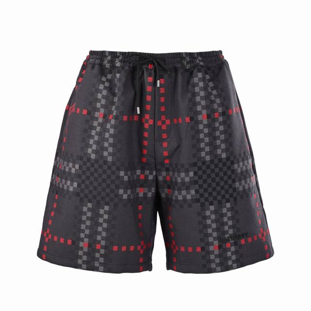 高版本 Burberry巴宝莉Bbr 像素格纹羊毛混纺哈林顿短裤 原版7 深圳海港城购入，羊毛混纺哈林顿材质，焕新装饰Burberry格纹。原版面料含羊毛材质布