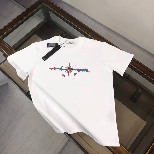 Stone Island 石头岛 2025最新款T恤，情侣款～原单狠货，时尚休闲爆款短T，特供定制棉质面料～ 全棉T恤 ～经过预洗 防止出现变形缩水问题 上身体