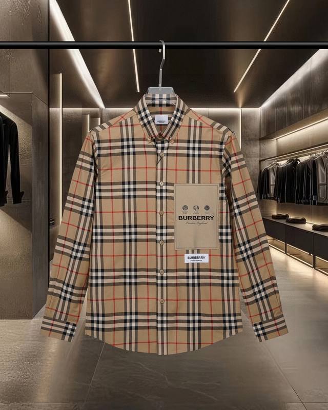 Bur 巴宝莉 Burberry爆款来袭 标签贴花格纹棉府绸长袖衬衫系列 2025Ss官网新款长袖 衬衫 衬衣，精美工艺 高端版本，专柜定制面料 透气舒适度高，