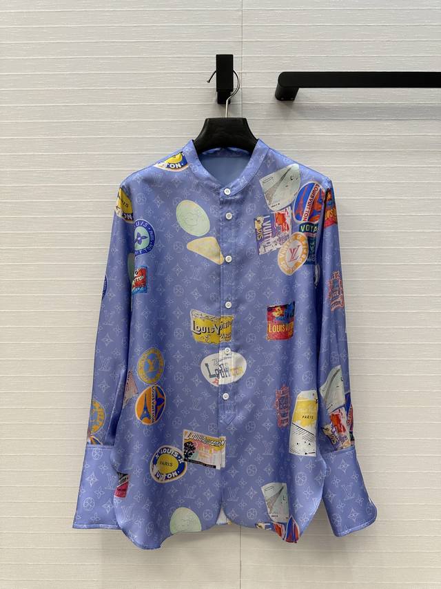 爆单推荐 原单品质Lou神仙颜值的彩虹假日系列经典Monogram暗纹Logo旅行贴纸徽章印花真丝长袖衬衫！100%真丝斜纹绸，气质小圆领设计弧形剪裁上身减龄绝