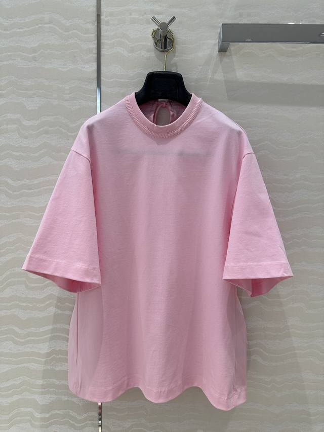 独家首发0001Fa77原单品质，Gv长期主义！高智感穿搭！纸片人穿搭高级纯棉T。进口60支匹马棉！超级显瘦神器！落肩宽松版型，宽罗纹圆领极简叠搭单品！白富美必