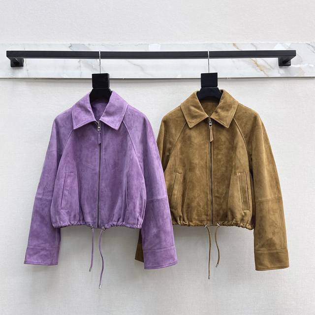 独家首发 Loe 25Ss 早秋最新款复古麂皮绒夹克皮衣外套摩登时髦Overzise下摆皮条抽绳设计 立体剪裁看似简单版型超重工 顶级百分百进口麂皮绒小羊皮面料