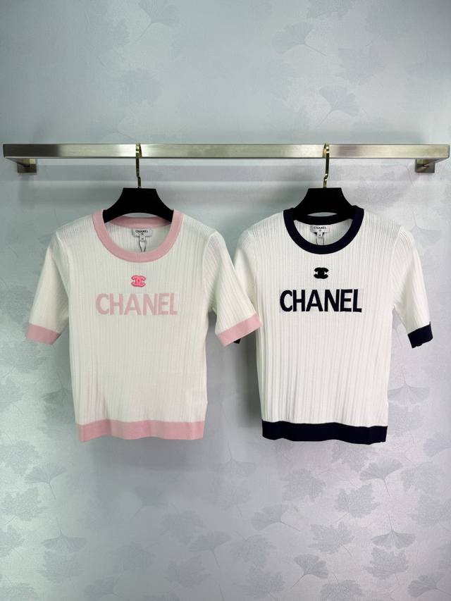 Ch*25春夏新品！本季最火单品！撞色边字母提花针织短袖上衣！白富美必入神器！万能百搭修身版型超显瘦！定制坑条工艺织法 进口高支数纱线质感超舒适！复古气质时髦又