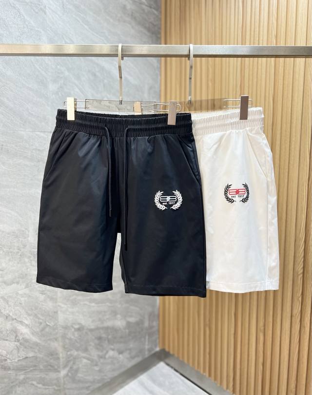 Balenciaga 巴黎世家 2025春夏新品 三标齐全 短裤 好货不用过多介绍 看细节 专柜码数：M-Xxxl 175 140上身建议L