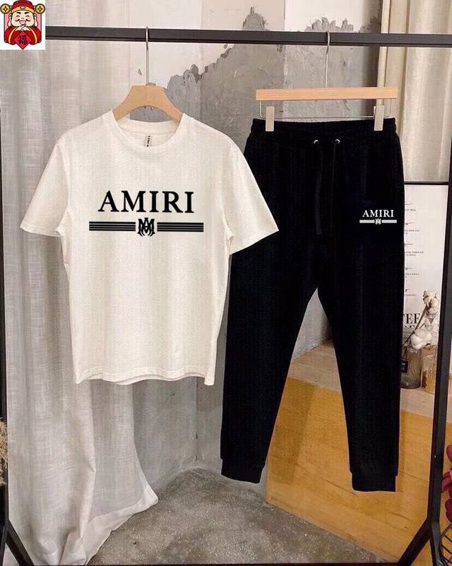 直 Amiri 胖子福音 2025官网同款.世界知名奢侈品牌.夏季男士 双丝光 高品质货套装 采用进口原单面料 ，当季时尚潮流款，百搭爆款。简洁大方，精密的车工