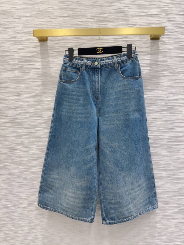 Chane*2025Ss新款牛仔系列 高颜值 一系列出品 百搭无烦恼 就是很干净的感觉 人手必备 真的很赞！ 手感很舒服的洗水牛仔棉 做旧酵洗造型 Sml S腰
