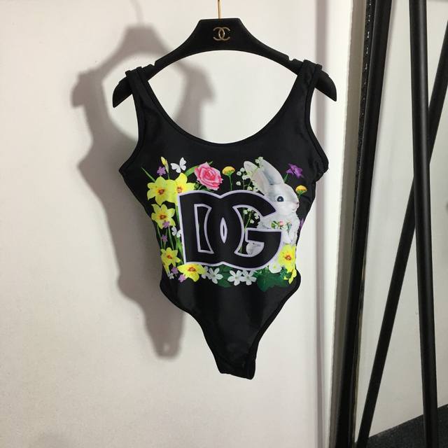 款号 1193 Dg*新款 兔子花朵印花 吊带连体泳衣 带胸垫 ，黑色，S-Xl，