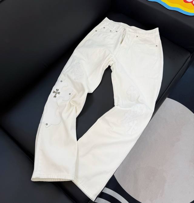款号：D297 Chrome Hearts克罗心白色牛王 Size：28，30，32，34 S-Xl Color：白 尺码参考： 裤长 102 104 106