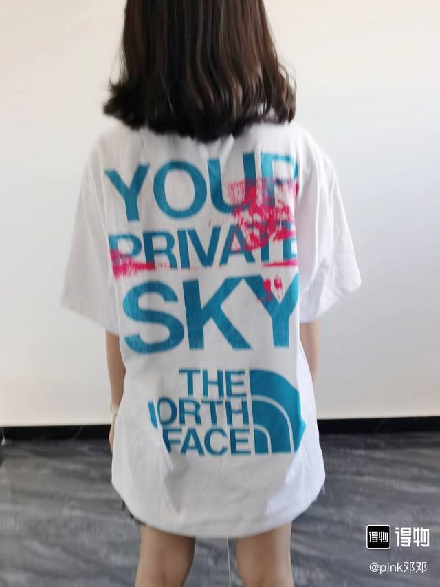 229#The North Face北面高品质短袖，260克双纱面料，现货可报，宽松版型，最大穿到220斤都行，码数Mlxlxxl，颜色：黑色，白色