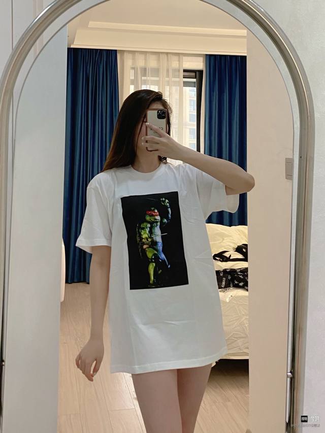 8022款Supreme Week 1 Raphael Tee 忍者神龟印花圆领宽松短袖T恤 男女同款 码数Smlxl 黑色白色