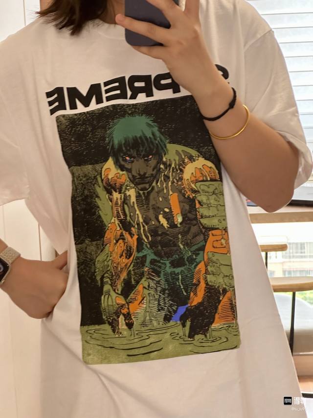 8018款Supreme Ss23 Week9 Ronin Tee 狼人图案印花短袖T恤 男女同款 码数Smlxl 黑色白色