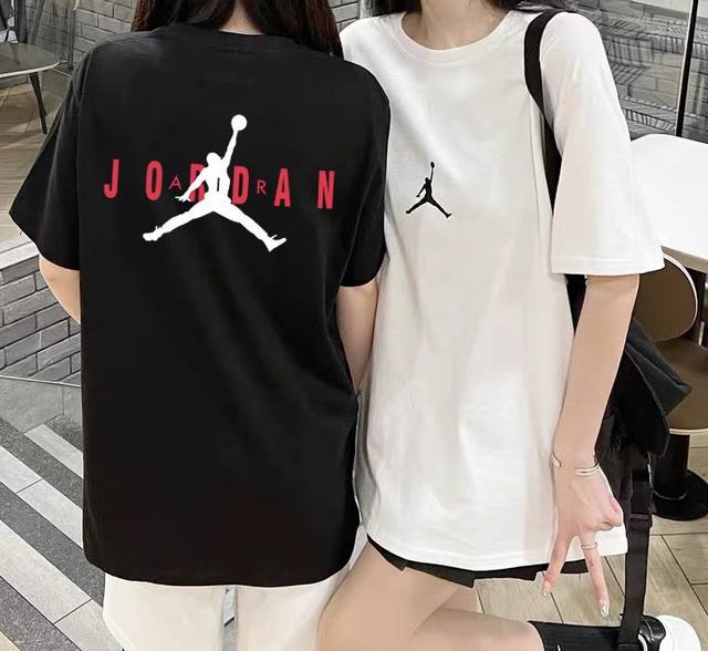 款号A236# 乔丹短袖，退货率0即转即卖，上身效果真的太棒了！运动自如，你绝对值得拥有，做工精细无线头 品名：乔丹短袖 品牌：乔丹 颜色：黑色 白色 类别：纯