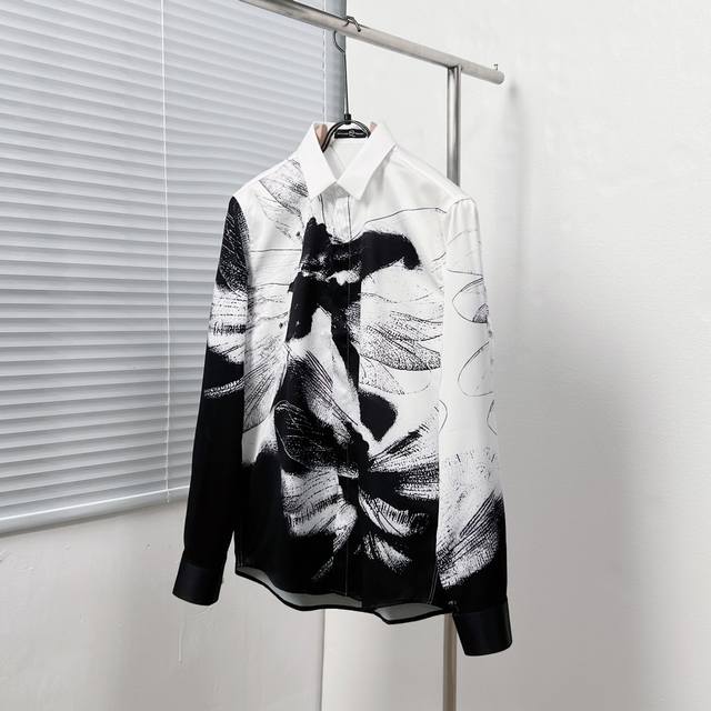 Alexander Mcquee* 亚历山大 麦昆 满幅蜻蜓对位印花衬衫 码数：M-3Xl
