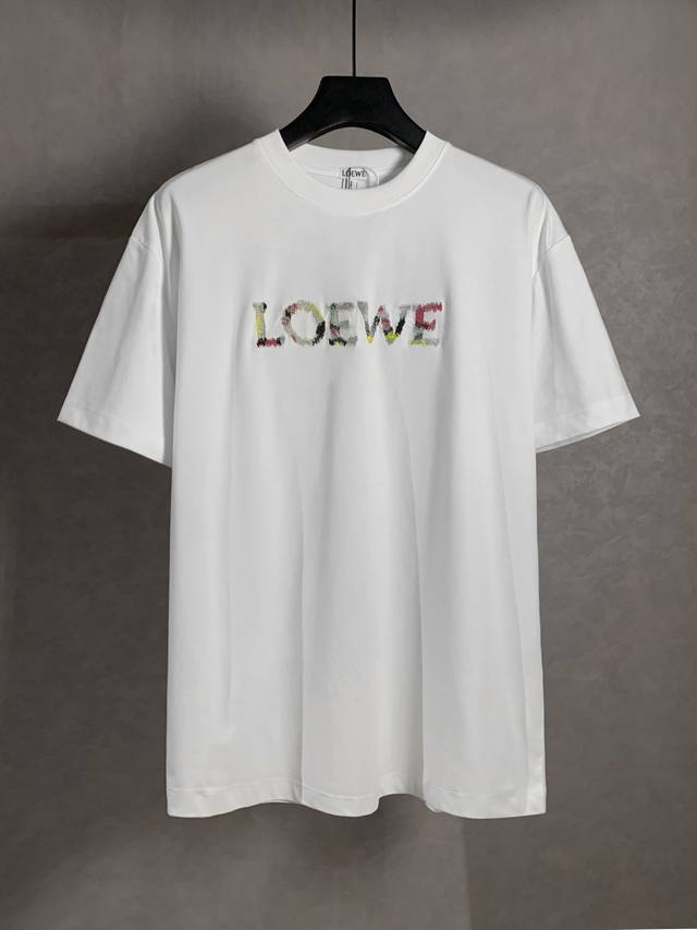 5593# 高品质 Loew 罗意威 新款系列 油画刺绣圆领短袖T恤，面料采用高端冰感索罗娜布料，采用进口绣花渐变工艺 上身效果宽松休闲，百搭款，三标齐全 ，男