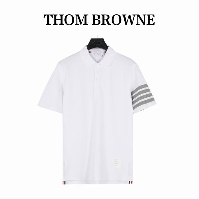 Thombrowne 汤姆布朗 基础款织带短袖Polo衫 采用双面珠地面料 拆解纱线分析 非常规面料裁剪缝制 , 像毛衣一样横机提花织造 是针织的定制面料 进口