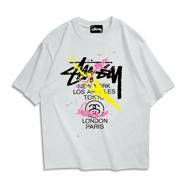 斯图西新款彩色涂鸦短袖！小红书爆款 Ins超火 时尚达人必备 卡哇伊的图案 童年回忆满满 这个设计个性 独特 整体突出视觉对比性 简约的底色 让搭配更加随意也使