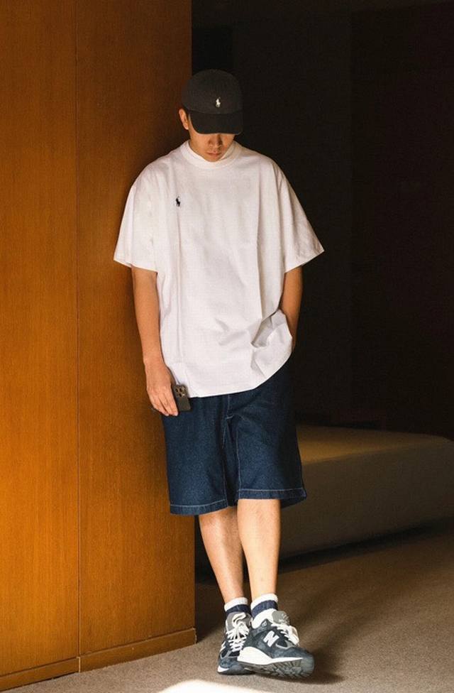 Beams X Polo Ralph Lauren 拉夫劳伦联名款小马刺绣Logo基础短袖T恤 -关于成衣- 既 年首次合作成功以来 年的再次合作依然充分的展现
