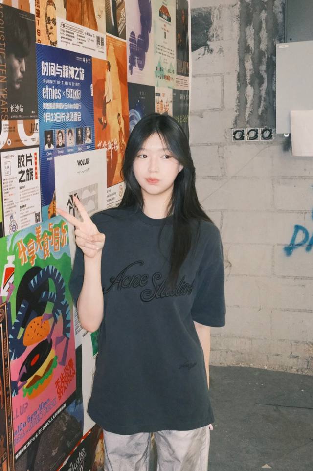 完全对版 原版开发 定制250克珠地网眼 %棉 面料 洗褪灰 象牙白 Acne Studios 新款 水洗 3D刺绣徽标 原版珠地网眼 立体Logo 短袖T恤