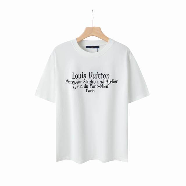 6631# Lv 黑白印花男女同款纯棉短袖T恤 原版面料 官方同款 定制2 双股32支双纱纯棉精梳 面料 手感非常舒服 春夏最新砖柜同步 Os落肩版型 时尚又个