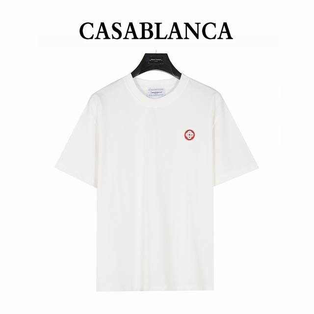 Casablanca 卡萨布兰卡 25Ss 中国结立体刺绣短袖T恤 简约的时尚元素设计凸显精简,隶属今夏高颜值单品. 客供优质针织棉280G面料,手感顺滑细腻,