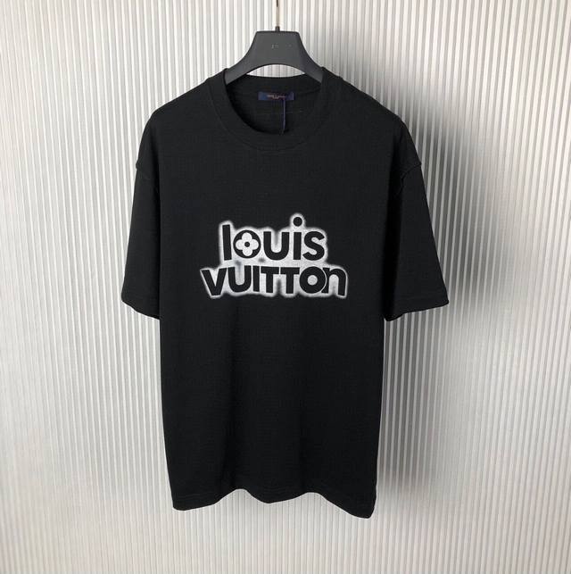 Louis Vuitton 路易威登，2025 Ss春夏新款Lv驴家涂鸦字母印花 圆领短袖T恤男女同款 今年爆款预定就是它！经典的颜色百搭不挑人，32支双纱精梳