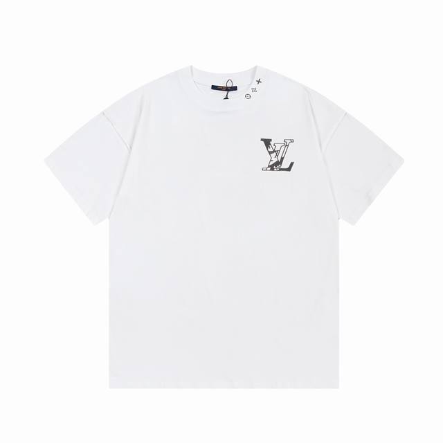 6666# Louis Vuitton 路易威登 黑白Logo拼色 标识精致升级，灵感源自八十年代复古 原版面料 官方同款 短袖T恤 同缸染面料 手感非常舒服