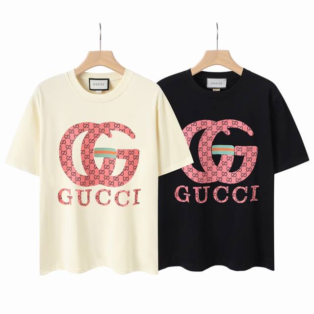 8807# Gucci古驰2025春夏新款绿色双G字母Logo短袖T恤 高版本高版本 全网独家首发 百搭款细节处理完美 2 克大牌纯棉面料 数码直喷印花工艺 十