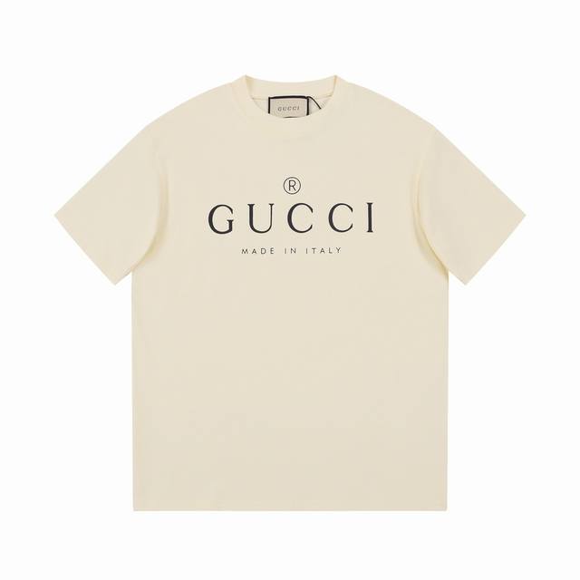 8850# 古驰 Gu经典字母印花，Gucci古驰2025春夏最新短袖！！ 专柜最新款！ 官网上新！！ 专柜同步高品质高版本 超级标志性彩色品牌Logo印花图案