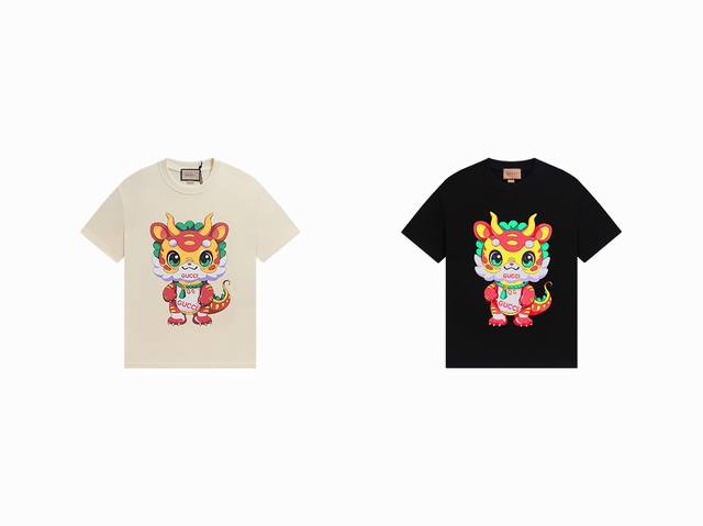 8849# Gucci新品！2025早春系列高克重短袖 选用客供定制针织100%纯棉面打造,面料手感细腻，厚实有质感的纯棉布 高密度的机织工艺，如棉絮般柔紧致舒