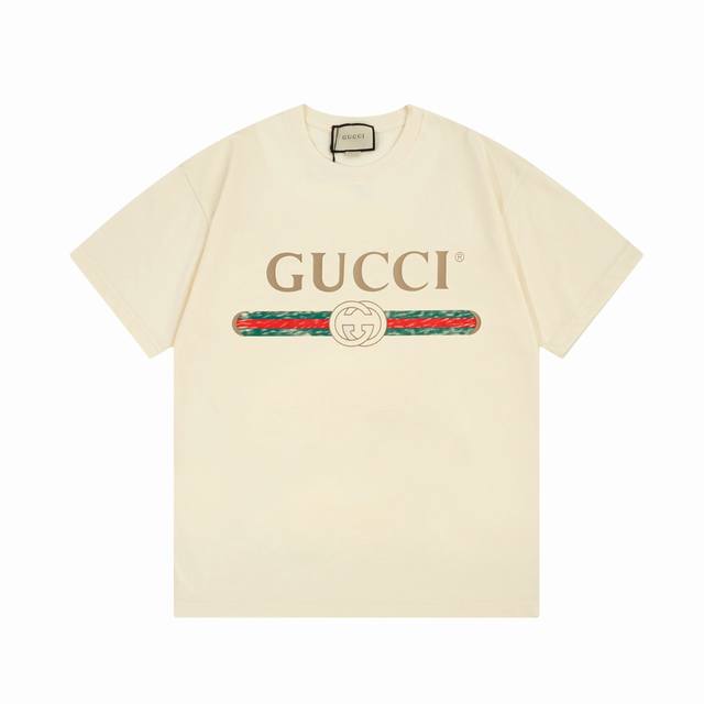 8833# Gucci 古驰 经典永不过时 简约印花 Logo标识精致升级，灵感源自八十年代复古 原版面料 官方同款 短袖T恤 定制2 克同缸染面料 手感非常舒