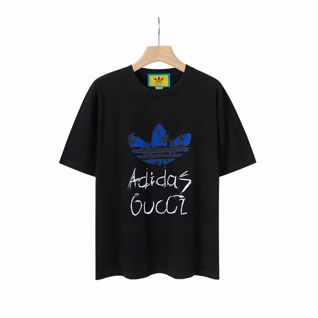8808# Gucci古驰2025春夏新款联名三叶草卡通字母Logo短袖T恤 高版本高版本 全网独家首发 百搭款细节处理完美 2 克大牌纯棉面料 数码直喷印花工