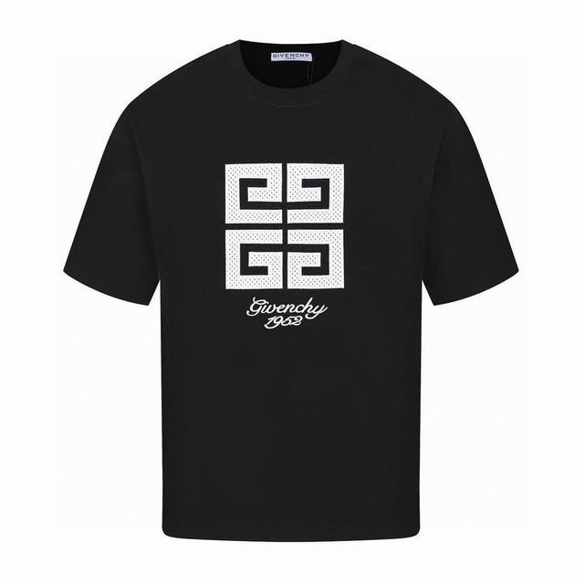 纪梵希 Givenchy 夏季新款 网布刺绣字母圆领短袖T恤，采用260克纯棉双砂面料 所有面料均已提前做过缩水定制 男女同款百搭 比较经典的一款 Color: