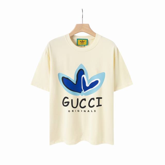 8809# Gucci古驰2025春夏新款蓝色爱心卡通字母Logo短袖T恤 高版本高版本 全网独家首发 百搭款细节处理完美 2 克大牌纯棉面料 数码直喷印花工艺