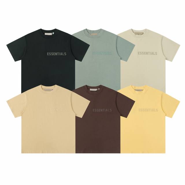 顶级版本 最新Fear Of God Essentials 23Ss硅胶单排字母压花短袖T恤”，Jerry公布了Fear Of God平价Essentials的