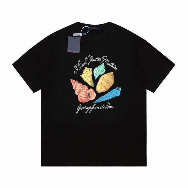 6645# 高品质 Lv 路易威登 Fw25 贝壳短袖，对色定染面料，超精细平网印花工艺，采用细致纱网材质做网板，定染纯棉面料，更加体现图案逼真立体感，面料采用
