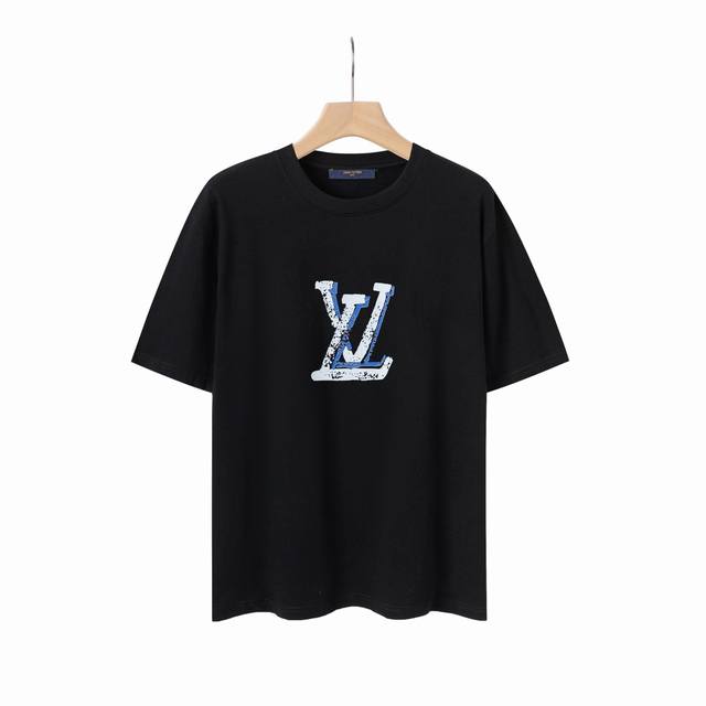 6642# Louis Vuitton 路易威登 秀场限定25Ss新款宇航员 印花Logo标识圆领短袖. 手感非常舒服 春夏最新砖柜同步 Os落肩版型 时尚又个