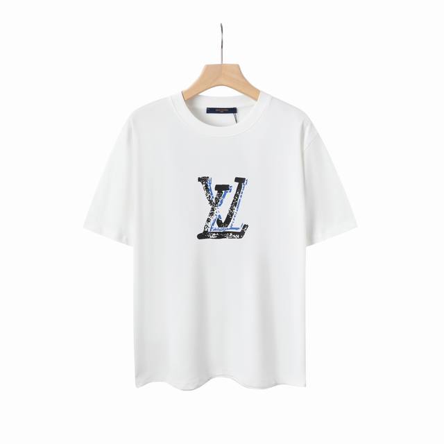 6642# Louis Vuitton 路易威登 秀场限定25Ss新款宇航员 印花Logo标识圆领短袖. 手感非常舒服 春夏最新砖柜同步 Os落肩版型 时尚又个