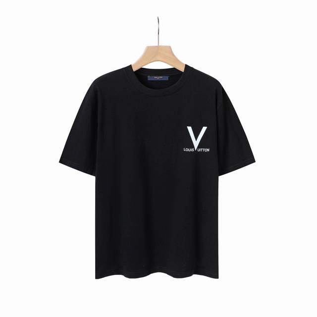 6641# Louis Vuitton 路易威登 秀场限定23Ss新款宇航员 印花Logo标识圆领短袖. 手感非常舒服 春夏最新砖柜同步 Os落肩版型 时尚又个