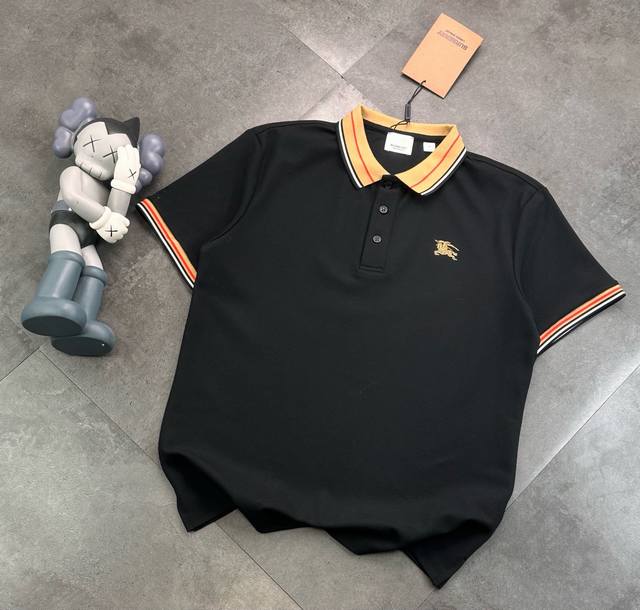潮牌 巴宝莉Burberry 刺绣Polo衫情侣款短袖T恤Polo衬衫！ ：240G双纱潮牌专用棉，纹理清晰，质感满满，同缸定染1×1无色差精密纯棉螺纹，层搭叠