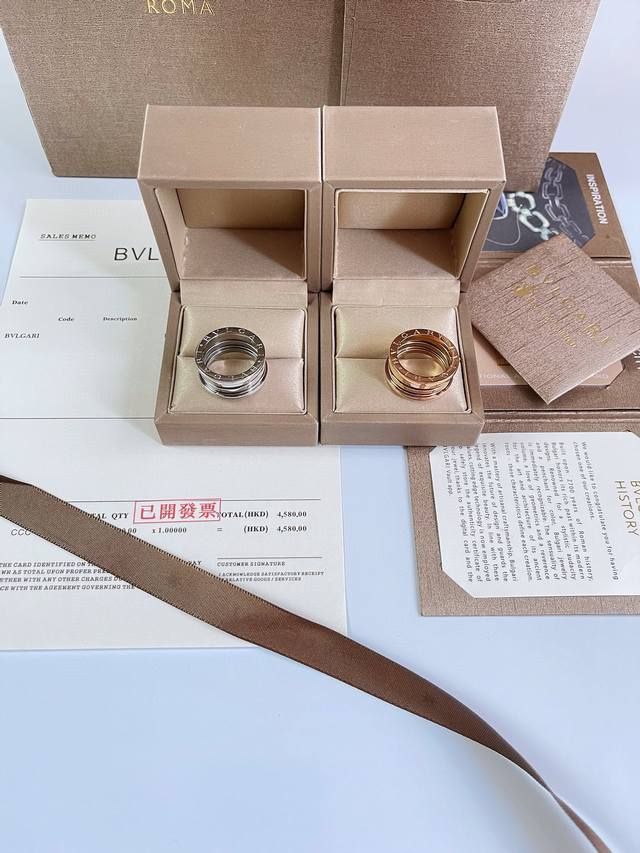 Bvlgari宝格丽弹簧戒指 情侣对戒 最高版本！ Cnc精雕戒指！放大看细节--可作为情侣款，清晰Logo。 欢迎对比质量。闺蜜款！兄弟款！ B.Zero1戒