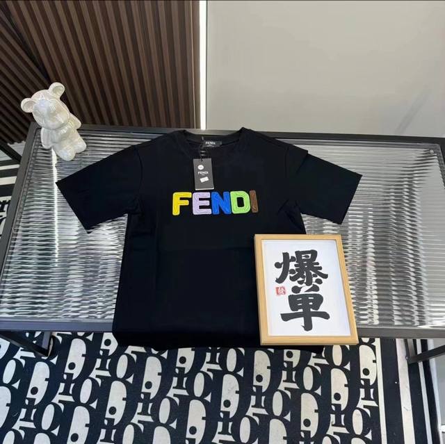 款号：G2883 Fendi 芬迪 25Ss 大师亲手设计潮牌新品印花圆领短袖T恤 春夏最新砖柜同步 Os落肩版型 - 260G双纱纯棉顶级面料 手感柔软 百分