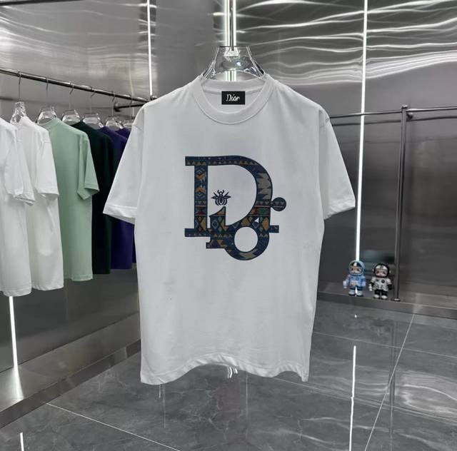 Dior腰果花图腾系列 专柜款复古情侣 印花短袖T落肩袖 重磅280G精梳棉材质 透气舒适 进口外贸级专柜印花，随意搓洗不褪色不变形。 情侣款 男女同款哦